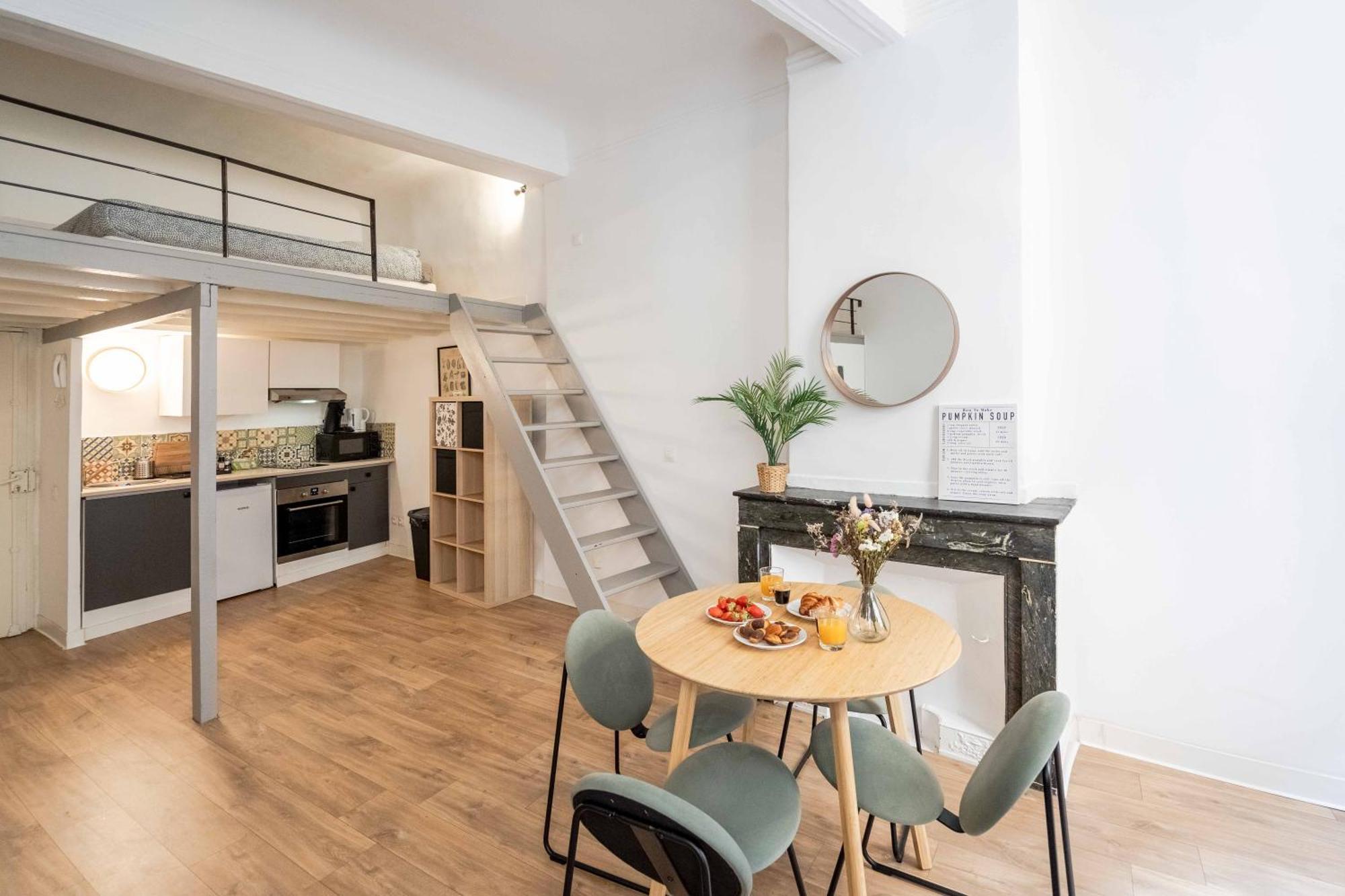 Studio Mezzanine Aumone Vieille 普罗旺斯地区艾克斯 外观 照片